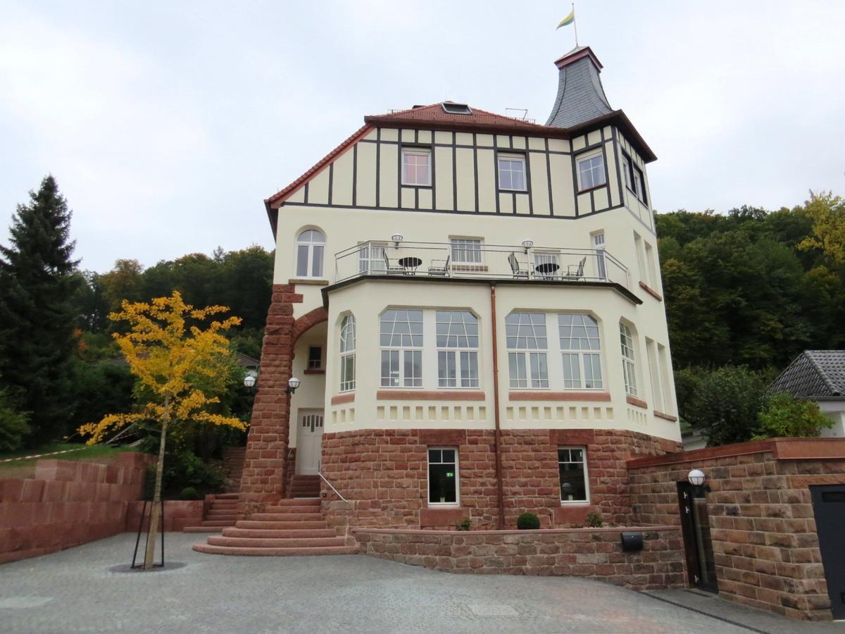 Villa Waldfrieden - Design Trifft Budget Annweiler am Trifels Exterior foto